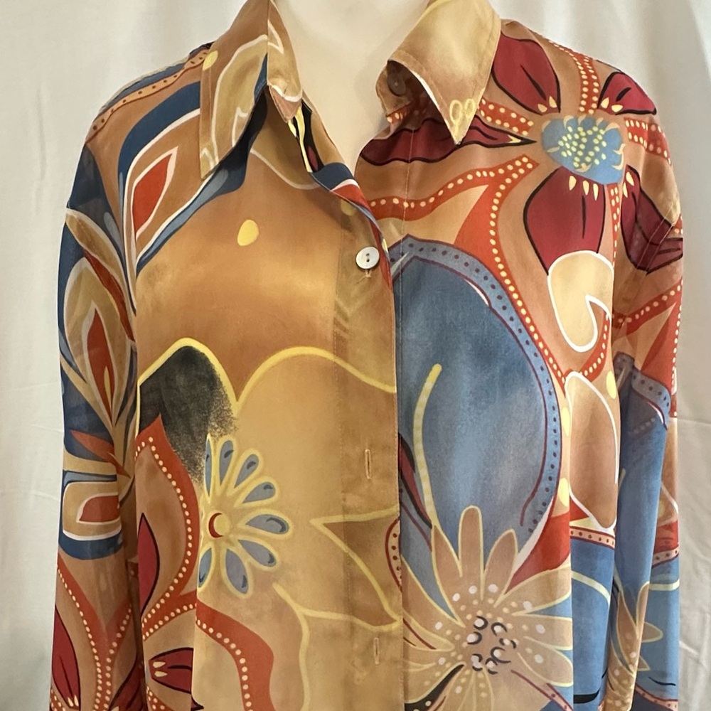Morgan Cole 100% Silk blouse! Vibrant colors